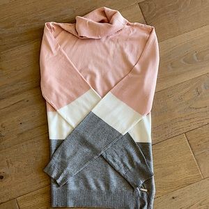 Super soft new Calvin Klein turtleneck sweater